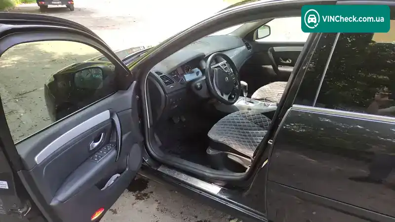 Renault Laguna 2008, фото з оголошення 2 з 3, VIN VF1KTE90E38934434