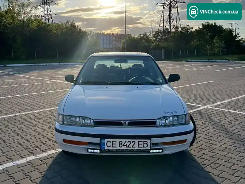 Honda Accord 1992, фото з оголошення 2 з 12, VIN JHMCF35300C302859