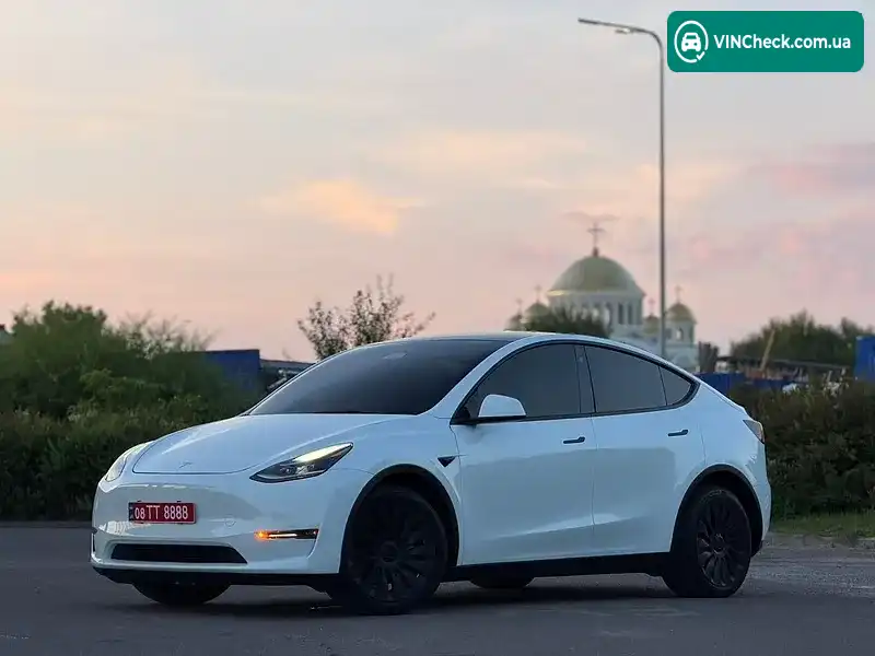 Tesla Model Y 2023, фото з оголошення 2 з 20, VIN 7SAYGDEE5PA111987