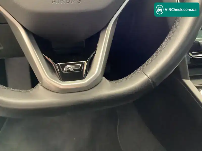 Volkswagen Passat 2024, фото з оголошення 2 з 20, VIN WVWZZZ3C9RE040231