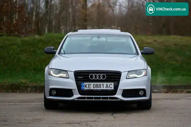 Audi A4 2011, фото з оголошення 2 з 21, VIN WAUFFAFL0BN051839