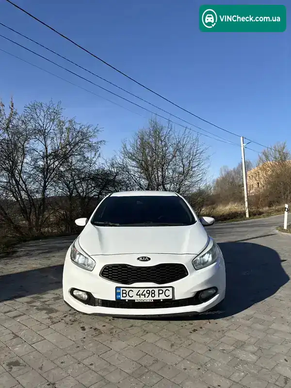 Kia Ceed 2012, фото з оголошення 1 з 21, VIN U5YHM516ADL012430
