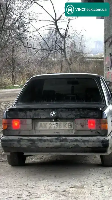 BMW 3 Series 1986, фото з оголошення 1 з 7, VIN WBAAD310001539962