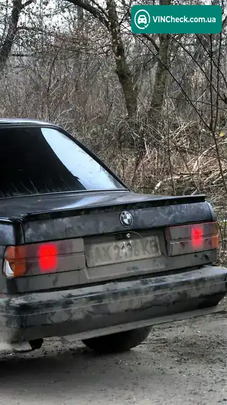 BMW 3 Series 1986, фото з оголошення 2 з 7, VIN WBAAD310001539962