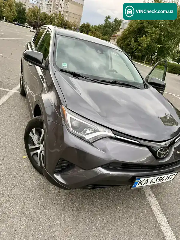Toyota RAV4 2018, фото з оголошення 1 з 20, VIN 2T3BFREV6JW854326