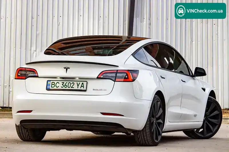 Tesla Model 3 2020, фото з оголошення 1 з 21, VIN 5YJ3E1EC3LF805519