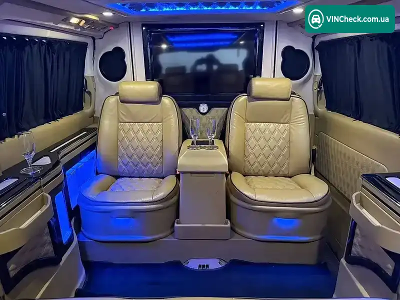 Mercedes-Benz Viano 2006, фото з оголошення 1 з 20, VIN WDF63981313259229