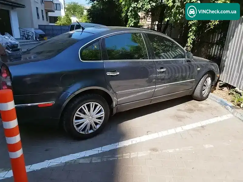 Volkswagen Passat 2002, фото з оголошення 2 з 3, VIN WVWZZZ31ZLE077418