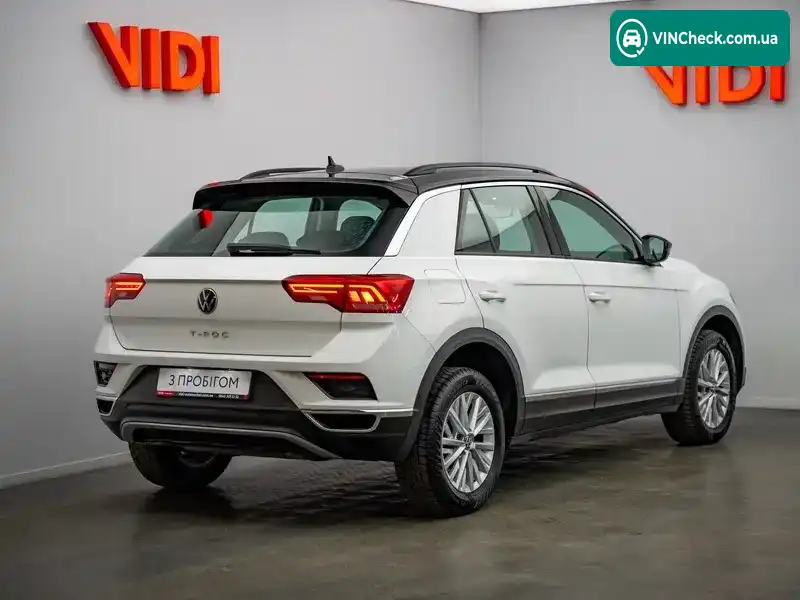 Volkswagen T-Roc 2021, фото з оголошення 2 з 20, VIN WVGZZZA1ZNV082346