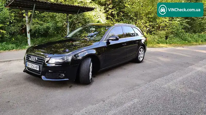 Audi A4 2010, фото з оголошення 2 з 20, VIN WAUZZZ8K1AA164728