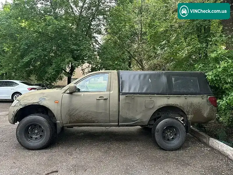 Mitsubishi L 200 2006, фото з оголошення 2 з 8, VIN MMBENKB407D000632