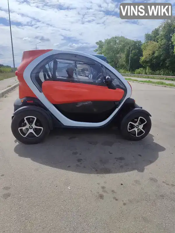 Renault Twizy Z.E. 2020, фото з оголошення 2 з 21, VIN KNMJ2Z2ZMLP000722