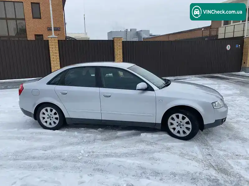 Audi A4 2002, фото з оголошення 2 з 20, VIN WAUZZZ8E23A007593