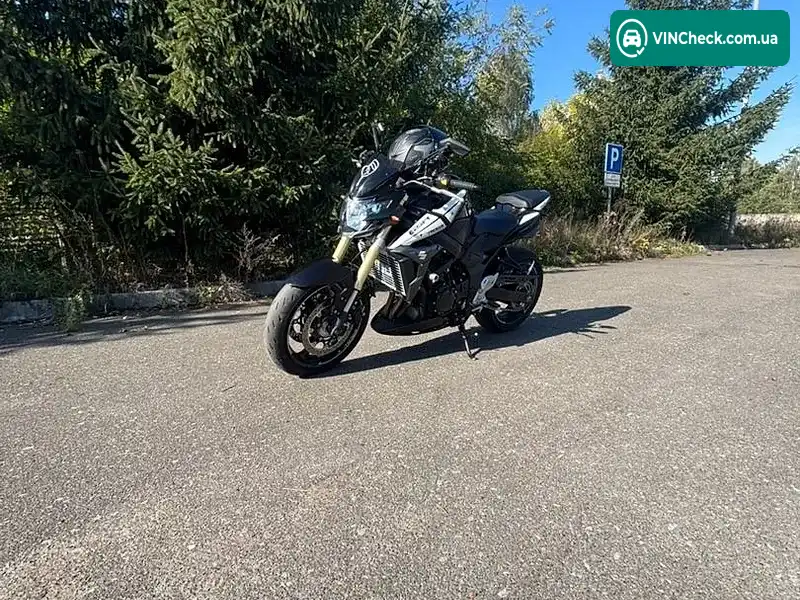 Suzuki GSR 750 2011, фото з оголошення 1 з 8, VIN JS1C5112100100408