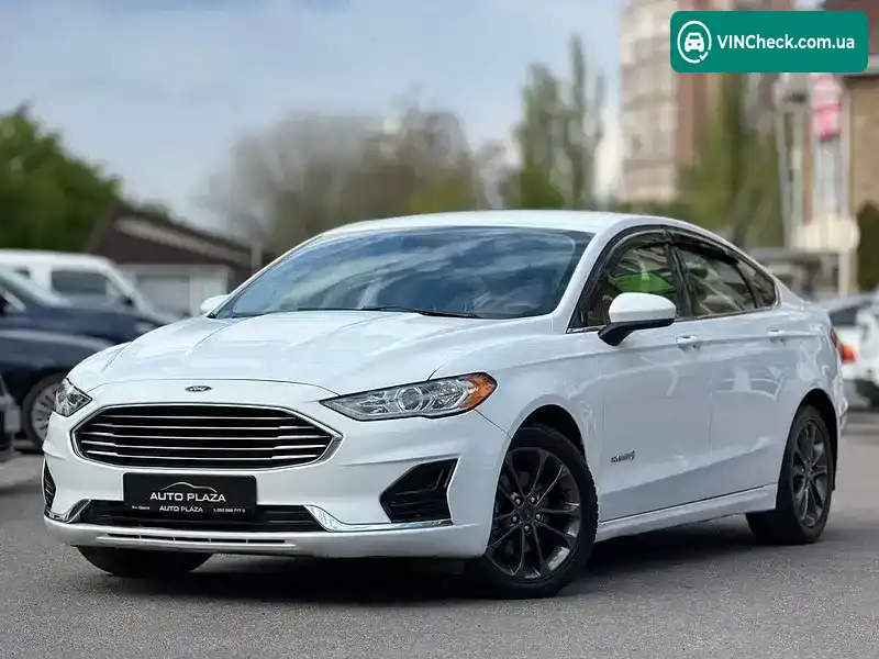 Ford Fusion 2019, фото з оголошення 1 з 21, VIN 3FA6P0LU6KR188312