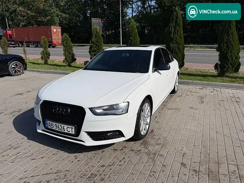 Audi A4 2012, фото з оголошення 2 з 15, VIN WAUFFAFL6DN005323