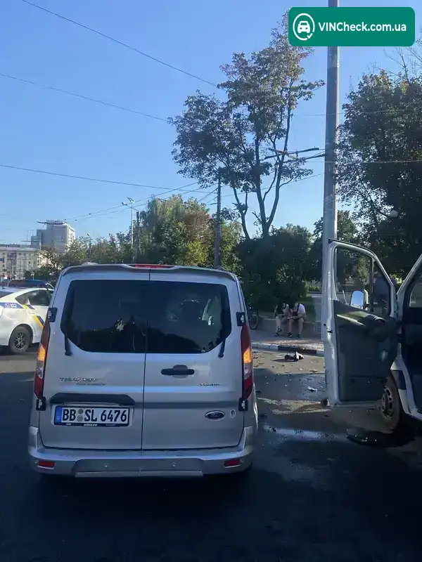 Ford Tourneo Connect 2014, фото з оголошення 1 з 4, VIN WF0UXXWPGUEJ44880