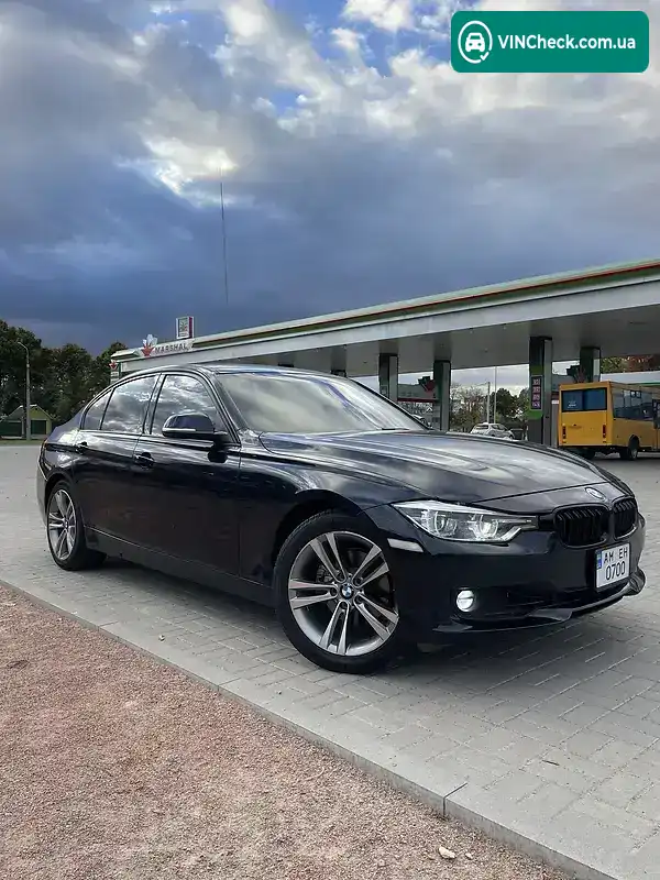 BMW 3 Series 2015, фото з оголошення 1 з 20, VIN WBA8E9G5XGNT44875