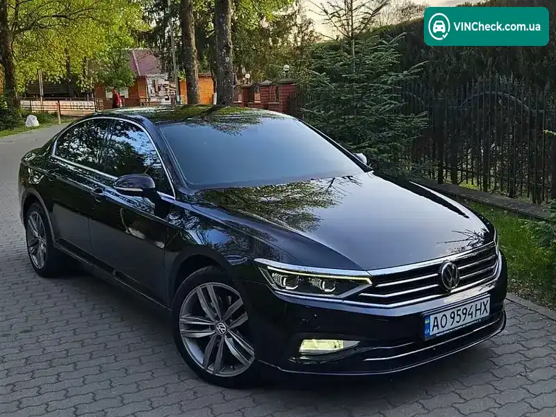 Volkswagen Passat 2019, фото з оголошення 1 з 21, VIN WVWZZZ3CZLE015358