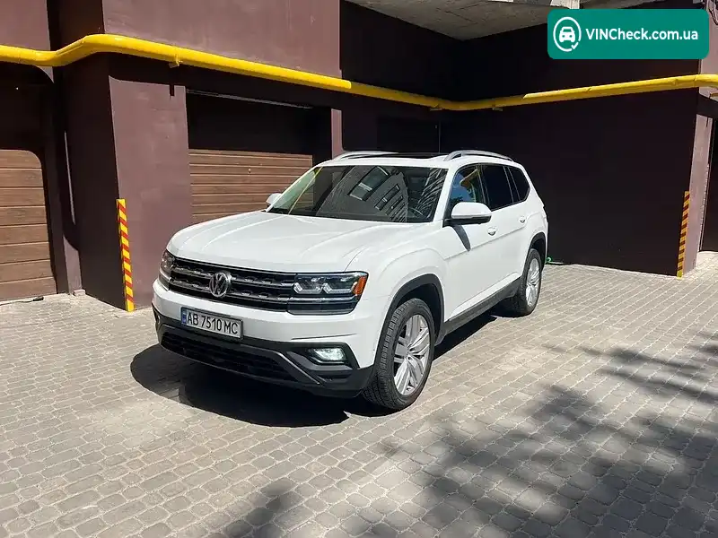 Volkswagen Atlas 2018, фото з оголошення 1 з 20, VIN 1V2NR2CAXJC565432