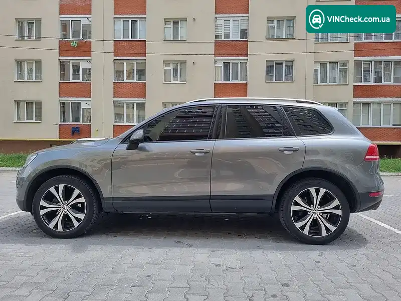 Volkswagen Touareg 2013, фото з оголошення 1 з 20, VIN WVGZZZ7PZED026817