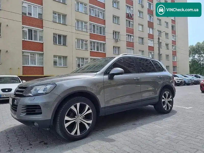Volkswagen Touareg 2013, фото з оголошення 2 з 20, VIN WVGZZZ7PZED026817