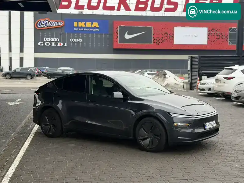 Tesla Model Y 2025, фото з оголошення 1 з 17, VIN 7SAYGDEE1TF395633