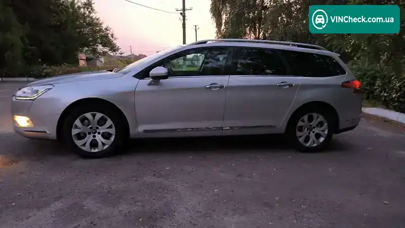 Citroen C5 2012, фото з оголошення 2 з 9, VIN VF7RWRHH4CL504446