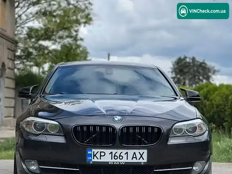 BMW 5 Series 2011, фото з оголошення 2 з 16, VIN WBAFW91040DW46921
