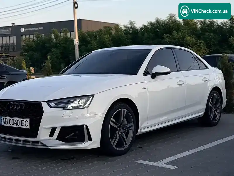 Audi A4 2018, фото з оголошення 1 з 16, VIN WAUENAF41JA144561