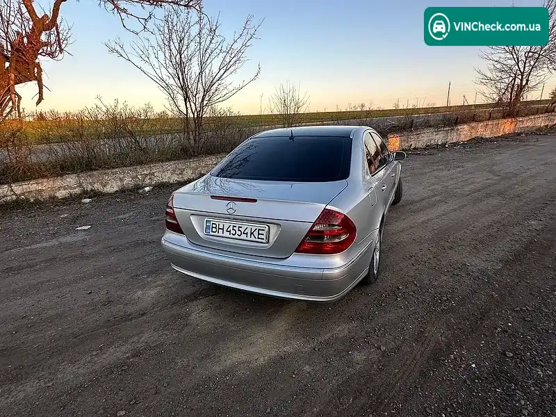Mercedes-Benz E-Class 2003, фото з оголошення 2 з 15, VIN WDB2110161A256378