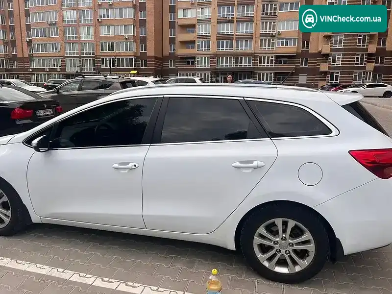 Kia Ceed 2013, фото з оголошення 1 з 6, VIN U5YHN816BEL056203