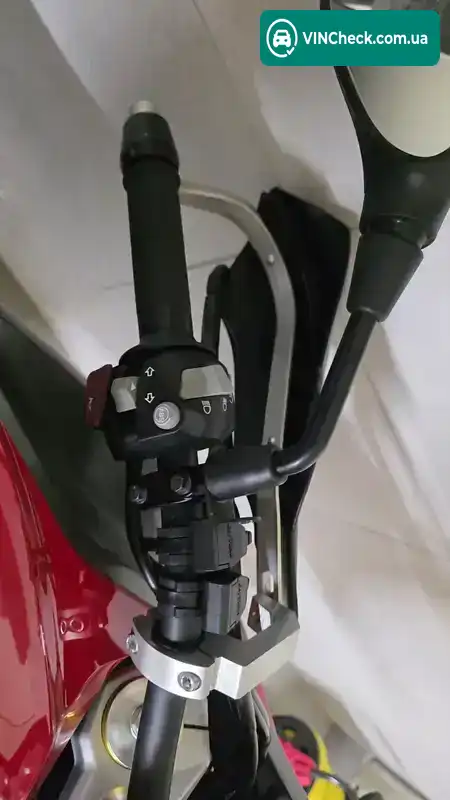 BMW G 310GS 2021, фото з оголошення 2 з 8, VIN WB30G0205KR820957