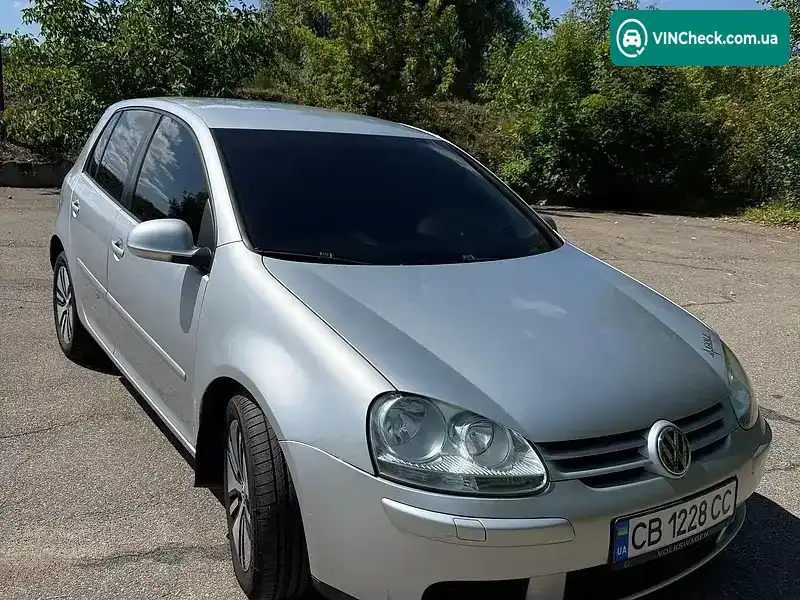Volkswagen Golf 2004, фото з оголошення 1 з 20, VIN WVWZZZ1KZ5B073043