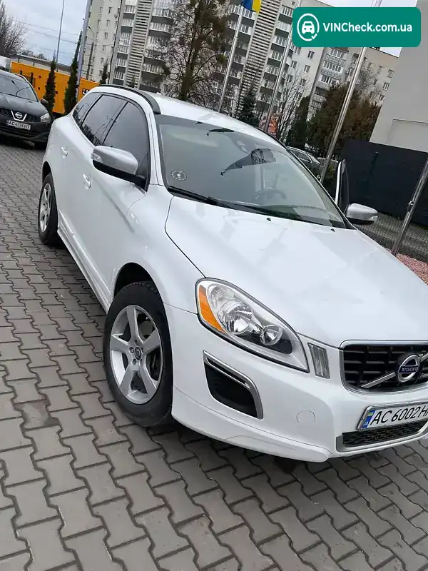 Volvo XC60 2012, фото з оголошення 2 з 21, VIN YV1DZ8256C2344714