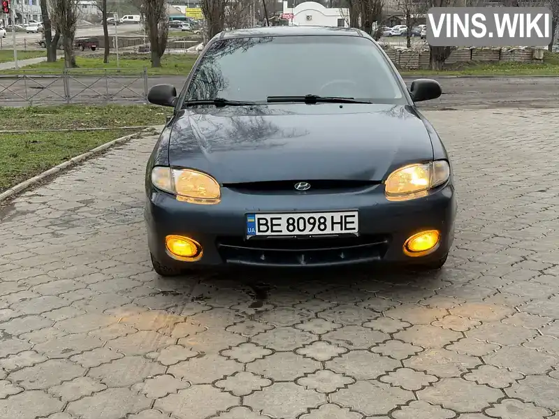 Hyundai Accent 1998, фото з оголошення 2 з 19, VIN KMHVA31LPWU349217