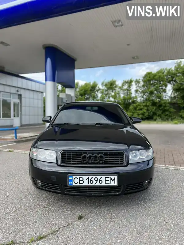 Audi A4 2004, фото з оголошення 2 з 19, VIN WAUZZZ8E05Z040368