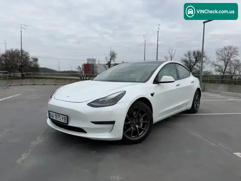 Tesla Model 3 2021, фото з оголошення 2 з 21, VIN 5YJ3E1EA6MF066663