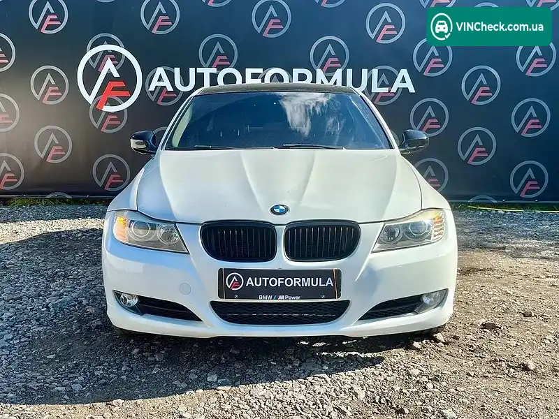 BMW 3 Series 2010, фото з оголошення 2 з 20, VIN WBAPH7G50BNM55287