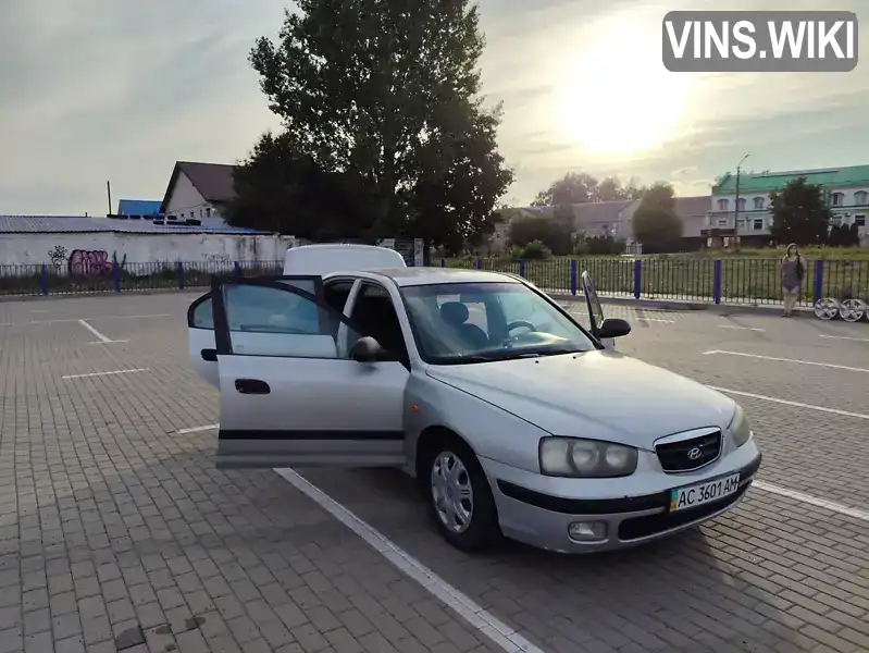 Hyundai Elantra 2002, фото з оголошення 2 з 15, VIN KMHDM41BP2U391197