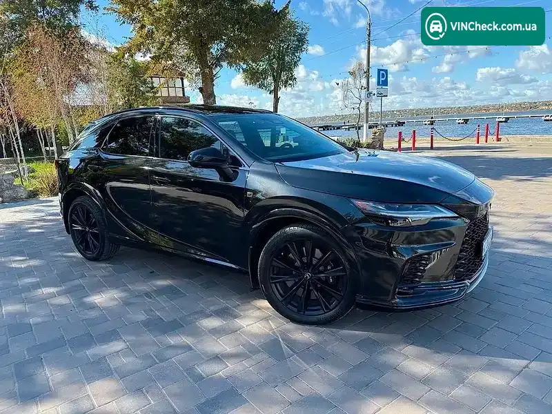 Lexus RX 2023, фото з оголошення 2 з 12, VIN 2T2BCMEA0PC005090