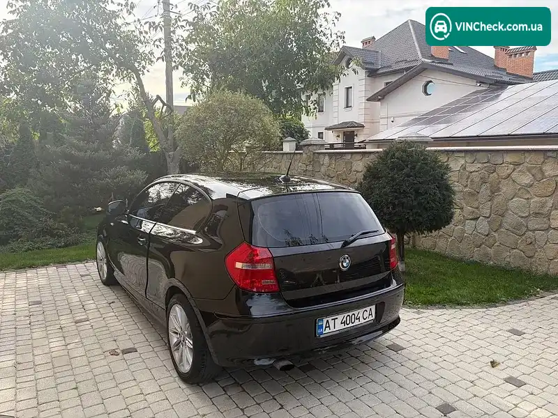 BMW 1 Series 2010, фото з оголошення 1 з 20, VIN WBAUB310X0VJ81457
