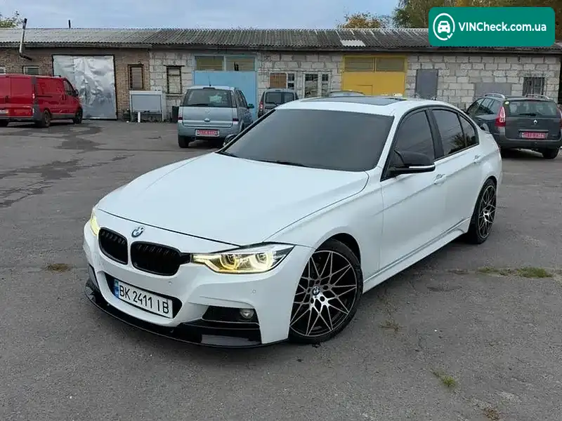 BMW 3 Series 2013, фото з оголошення 2 з 11, VIN WBA3B5G50DNS01554