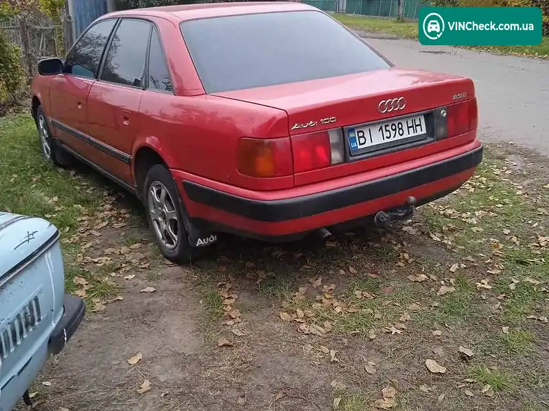 Audi 100 1991, фото з оголошення 2 з 13, VIN WAUZZZ4AZMN045269