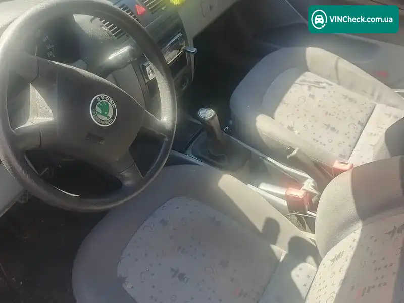 Skoda Fabia 2003, фото з оголошення 2 з 6, VIN TMBJH26Y633675215
