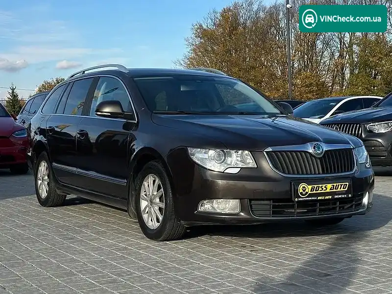 Skoda Superb 2012, фото з оголошення 1 з 20, VIN TMBJJ73TXD9032374