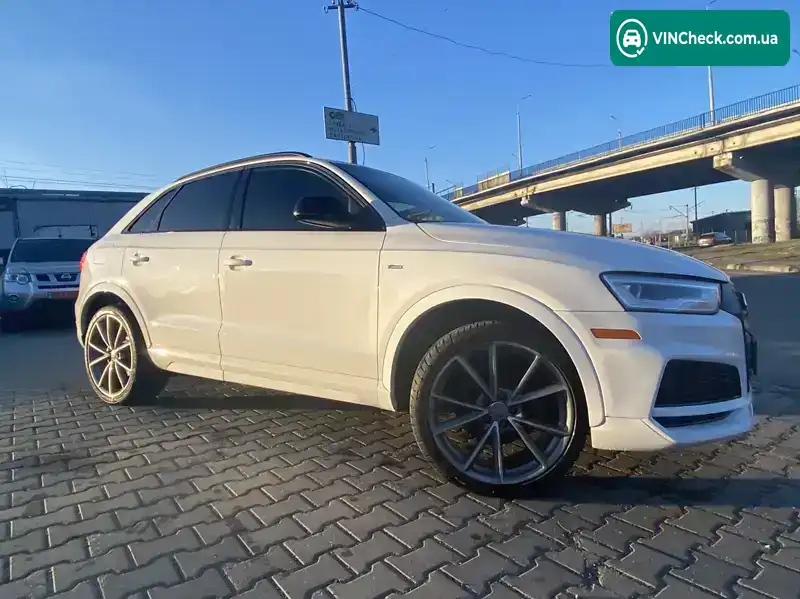 Audi Q3 2018, фото з оголошення 2 з 20, VIN WA1JCCFS4JR023665