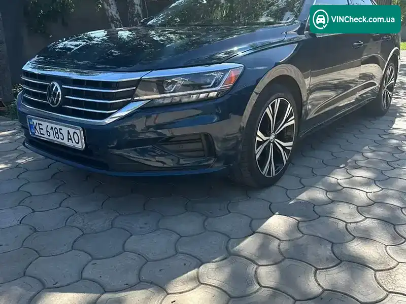 Volkswagen Passat 2019, фото з оголошення 1 з 20, VIN 1VWCA7A36LC005702