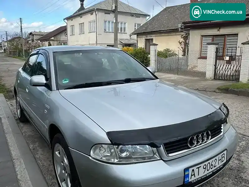 Audi A4 2000, фото з оголошення 1 з 21, VIN WAUZZZ8DZYA186499