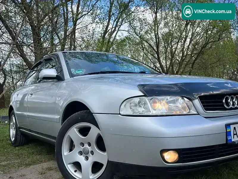 Audi A4 2000, фото з оголошення 2 з 21, VIN WAUZZZ8DZYA186499